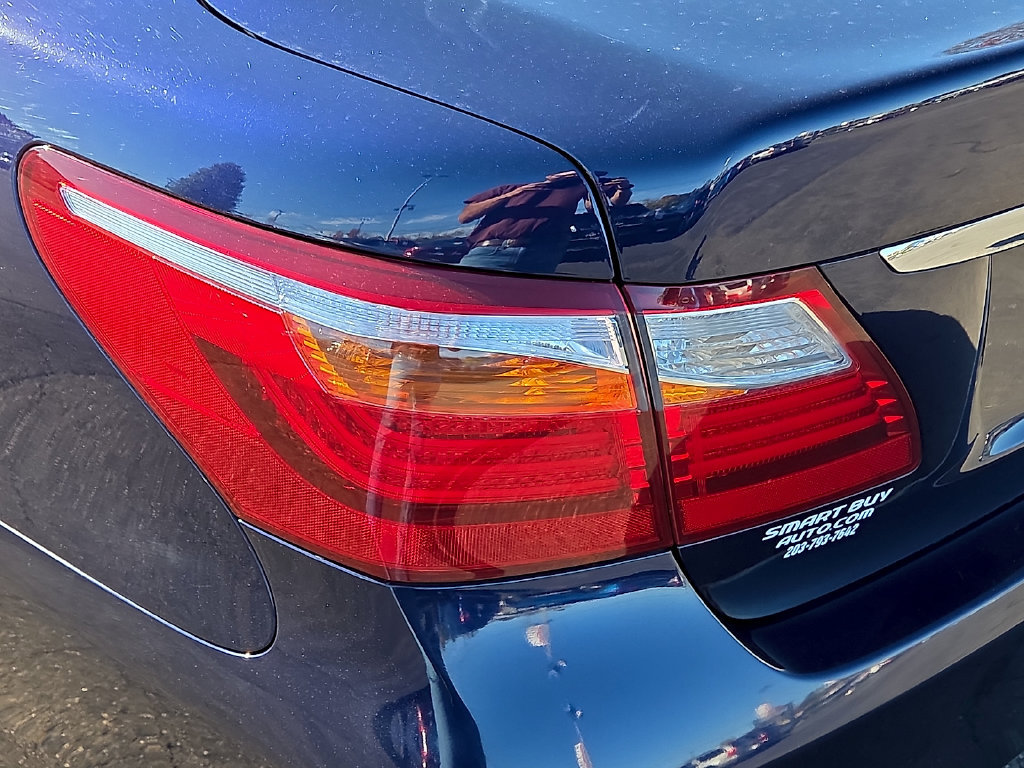 Used 2011 Lexus LS 460 AWD w/ Luxury Value Edition image 11