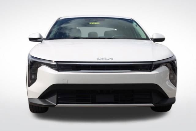 Used 2025 Kia K4 EX image 3