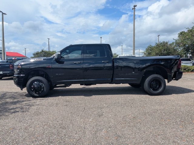 New 2026 RAM 3500 Big Horn AWD/4WD image 7