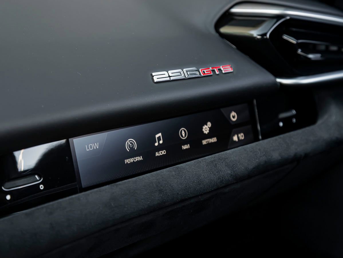 Used 2024 Ferrari 296 GTS RWD image 24