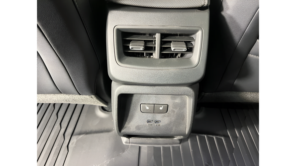 New 2026 Chevrolet Equinox EV RS w/ Active Safety Package 3 AWD/4WD image 21