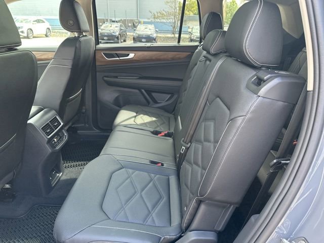 New 2026 Volkswagen Atlas SE image 15