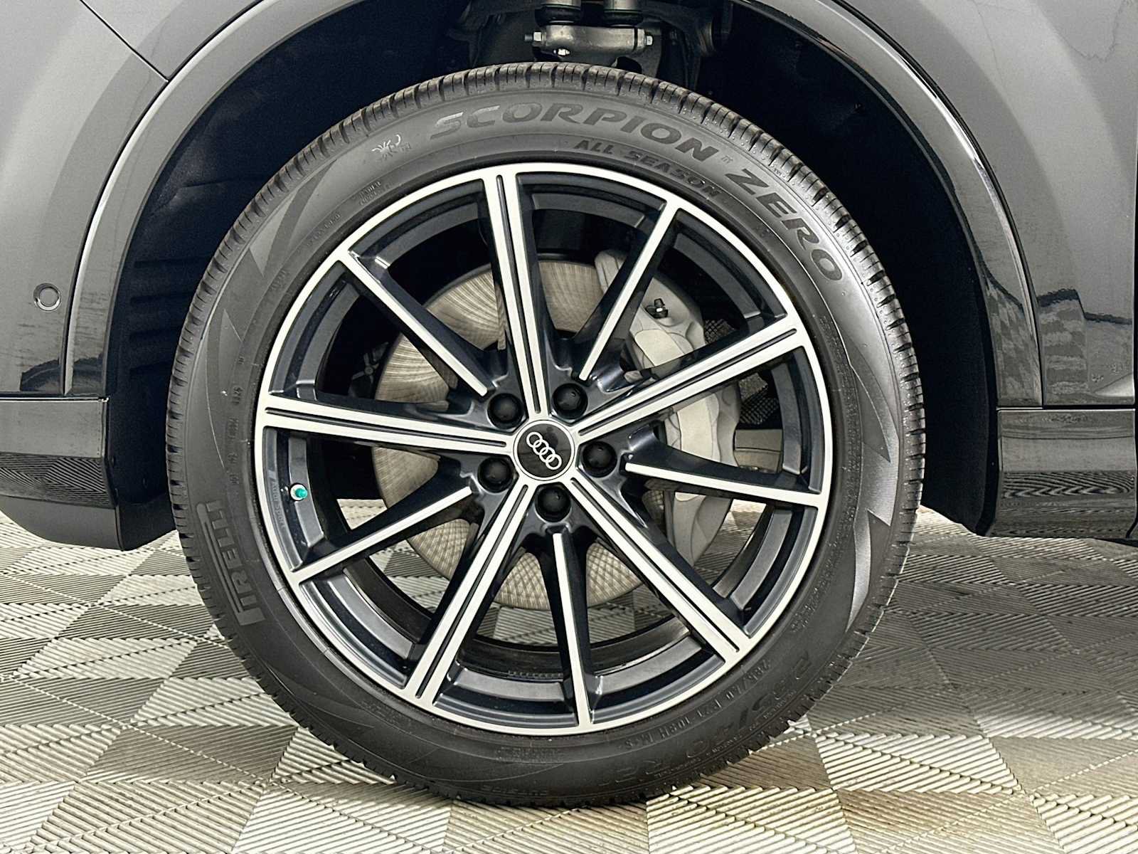New 2026 Audi Q7 2.0T Premium Plus AWD/4WD image 30