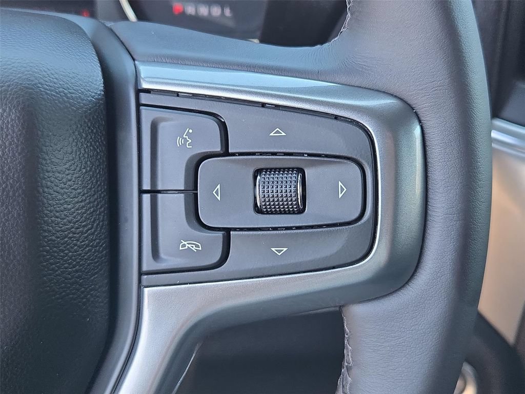 Certified 2022 Chevrolet Silverado 1500 RST AWD/4WD image 37
