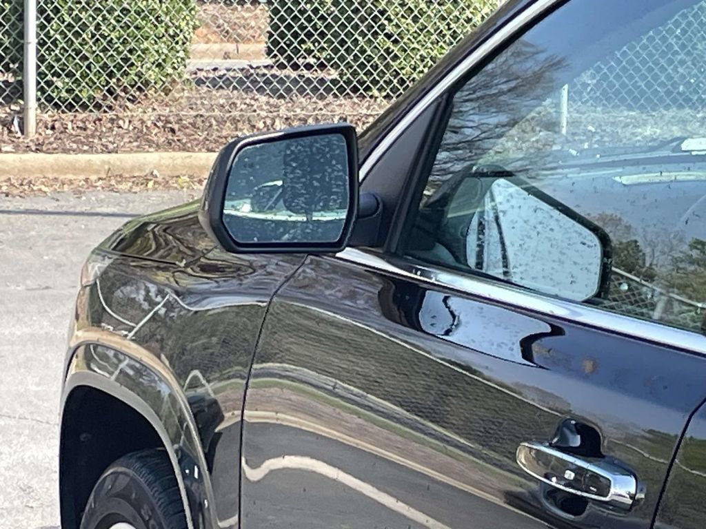 Used 2018 GMC Acadia Denali w/ Technology Package image 29