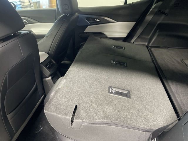 Used 2025 Chevrolet Equinox EV LT image 24