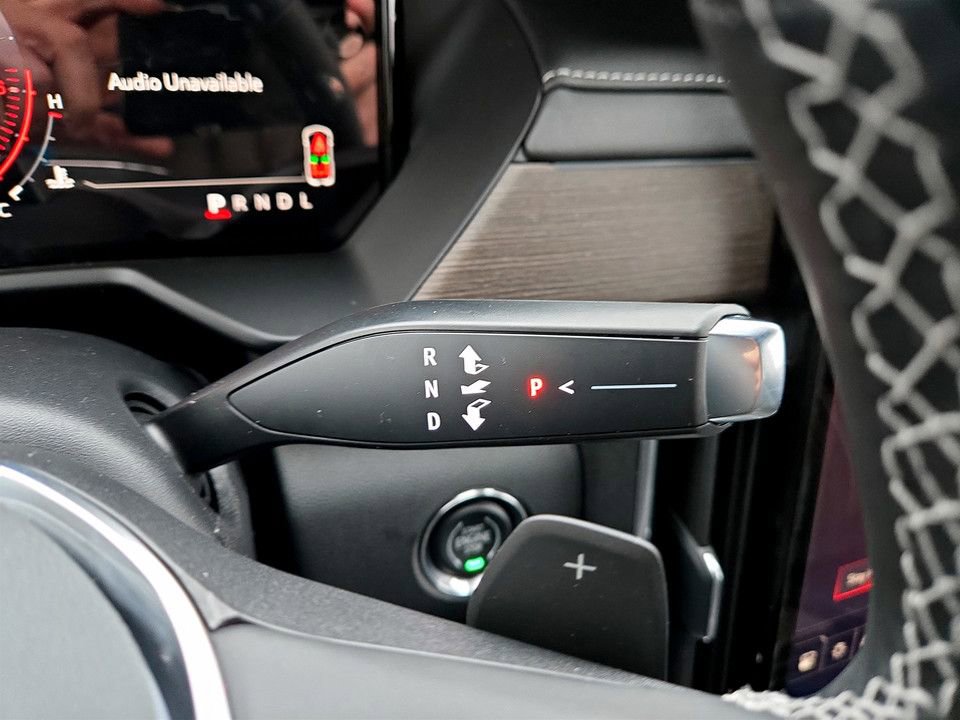 New 2026 GMC Acadia Denali image 17