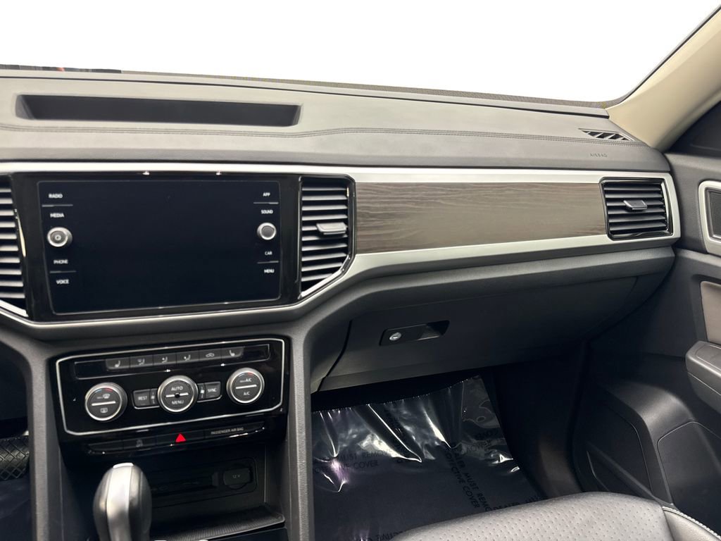 Used 2022 Volkswagen Atlas SE w/ Panoramic Sunroof Package FWD image 58