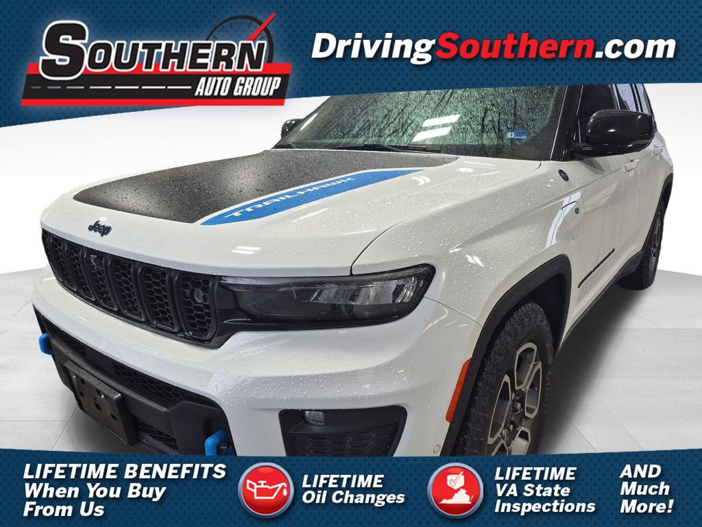 Used 2022 Jeep Grand Cherokee Trailhawk w/ Advanced Protech Group II AWD/4WD image 1
