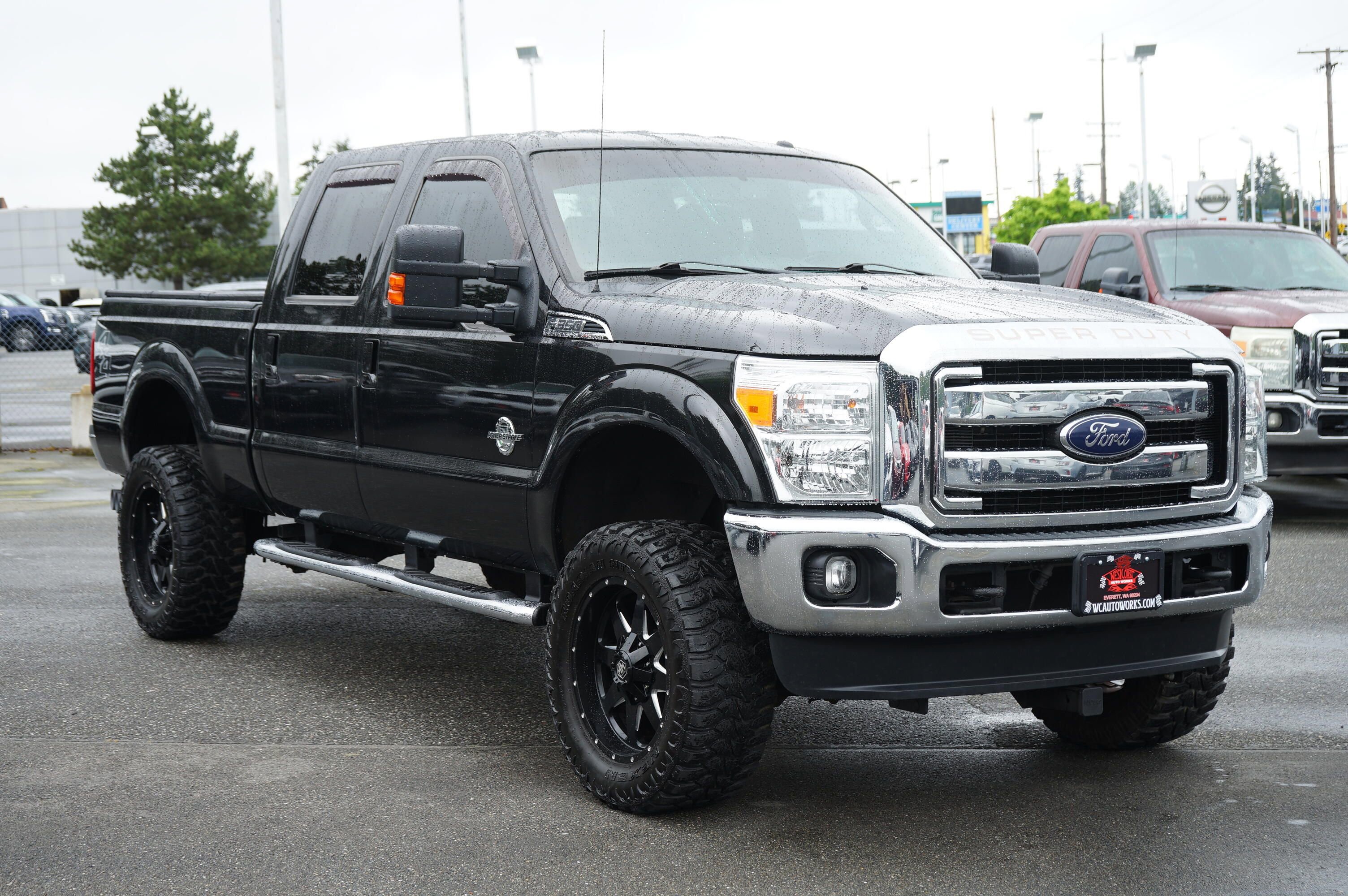 Used 2015 Ford F350 Lariat w/ Camper Package AWD/4WD image 3
