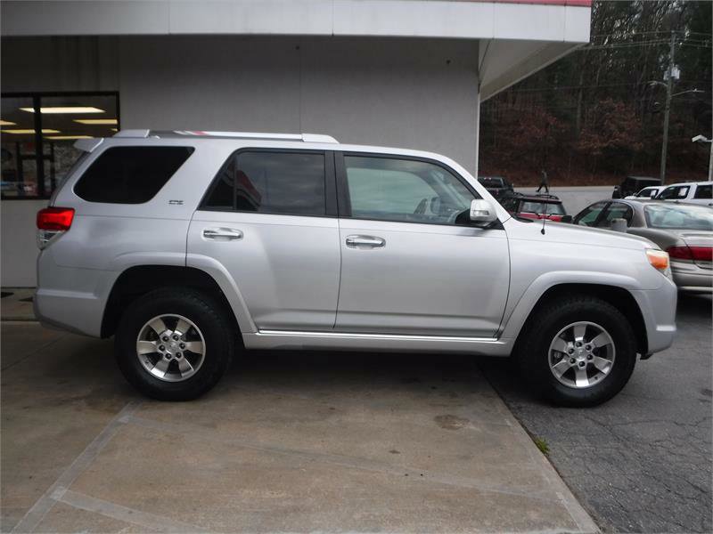 Used 2010 Toyota 4Runner Trail image 2