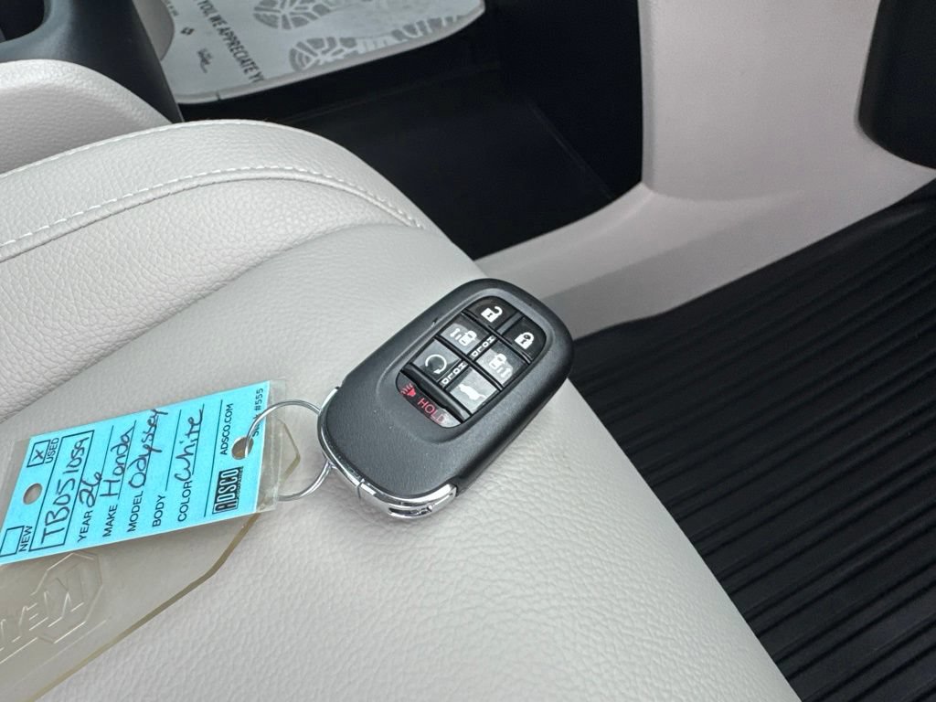 Used 2026 Honda Odyssey EX-L image 40