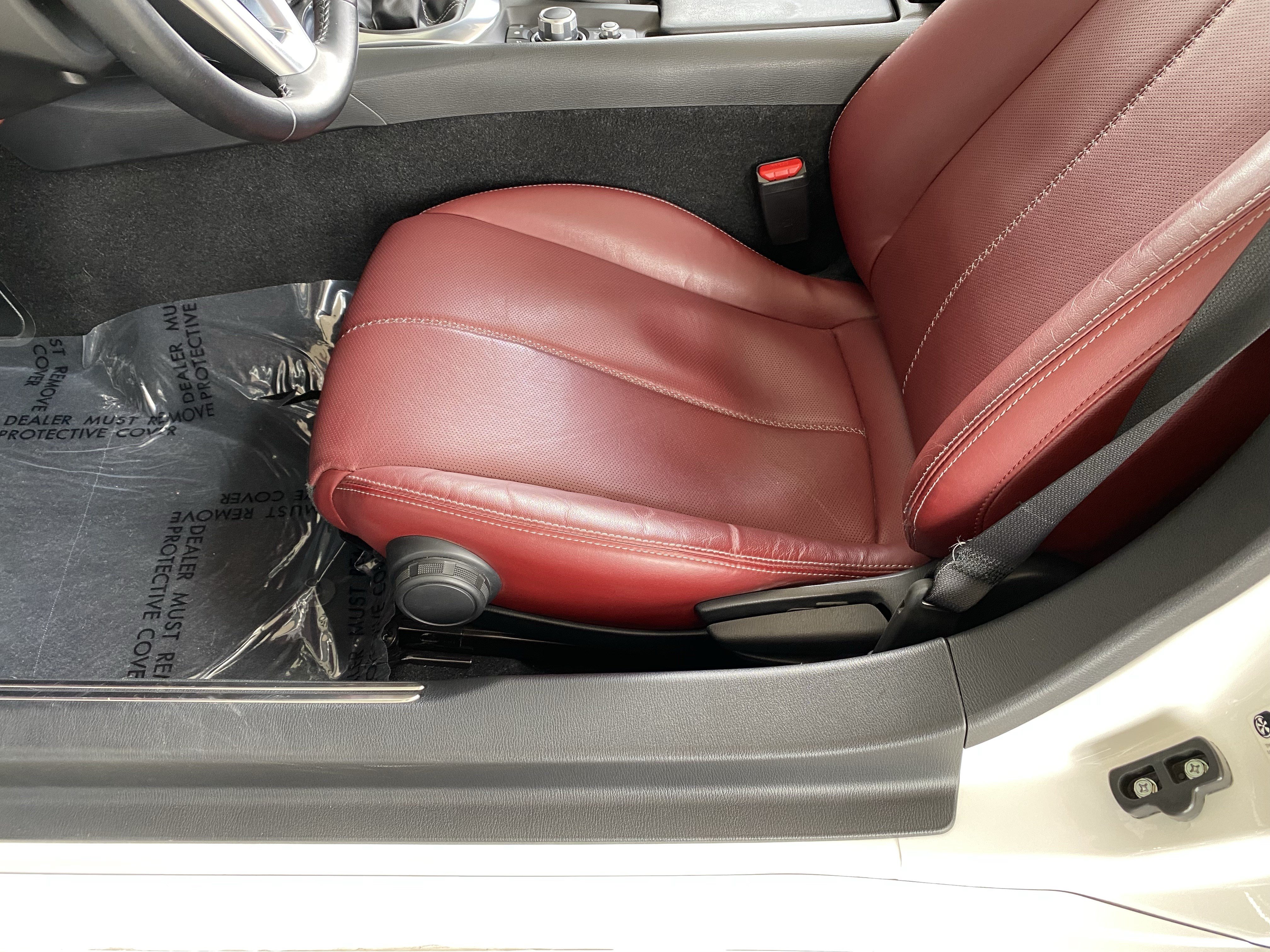 Used 2020 MAZDA MX-5 Miata RF Grand Touring RWD image 13
