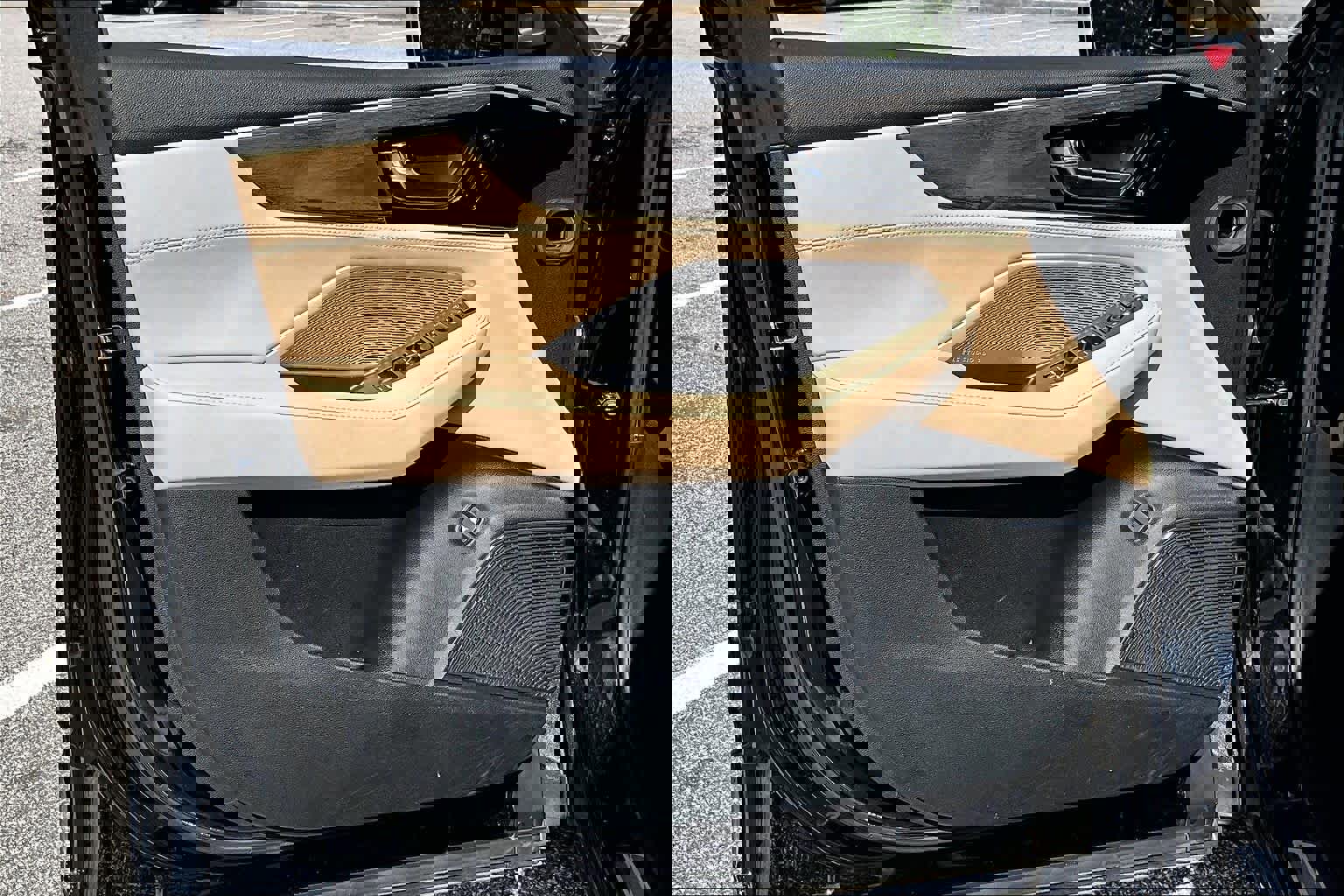 Used 2023 Acura MDX SH-AWD w/ Advance Package image 22