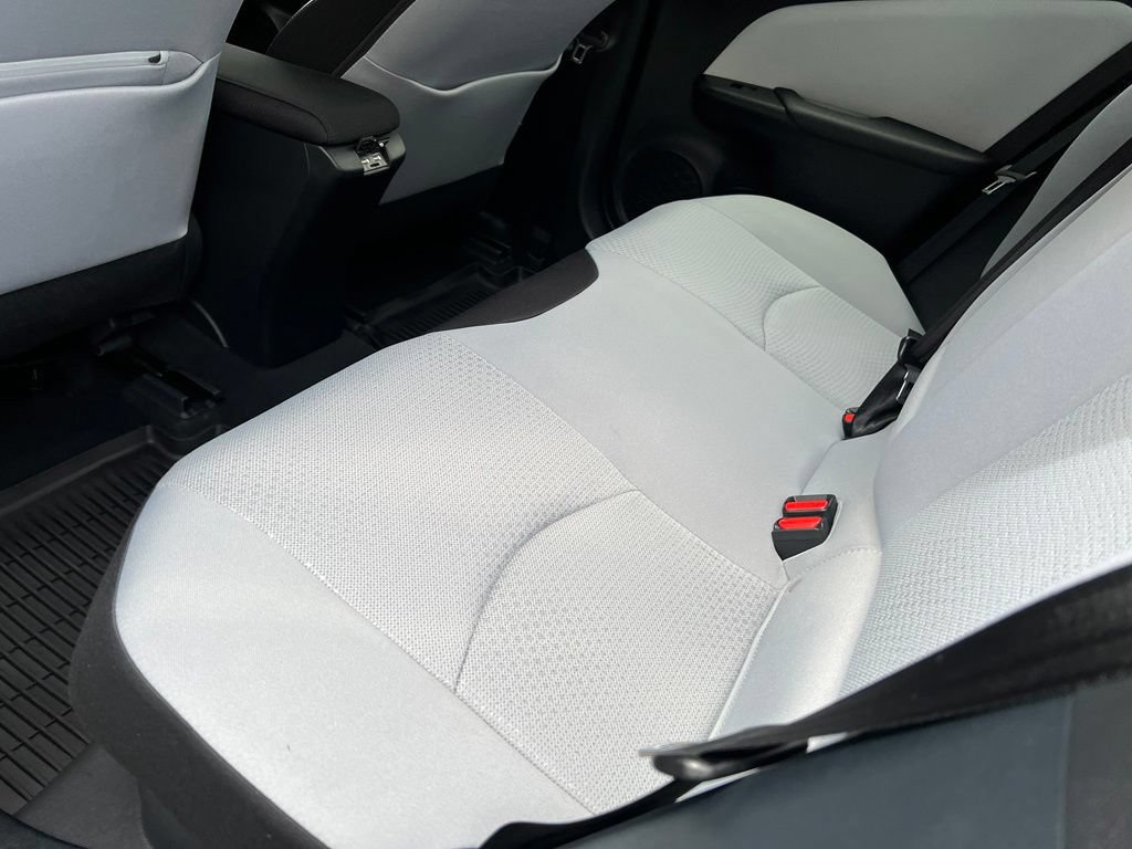 Certified 2022 Toyota Prius LE FWD image 15