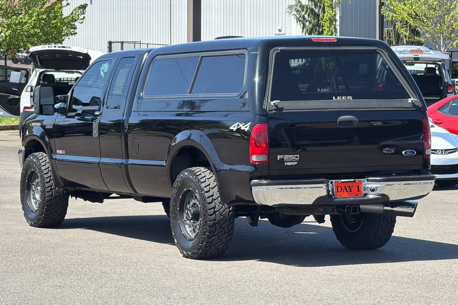 Used 2004 Ford F250 Lariat AWD/4WD image 8