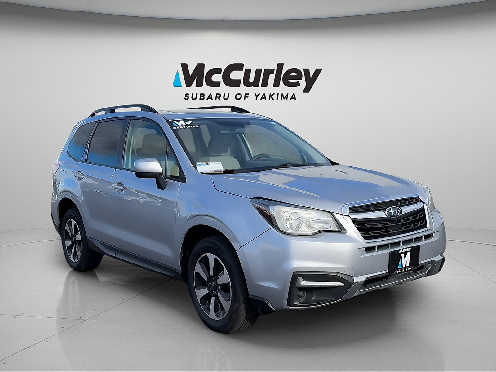 Used 2017 Subaru Forester 2.5i Premium w/ Popular Package #2A AWD/4WD image 8