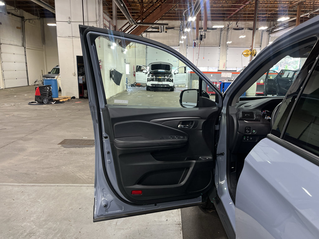 Used 2023 Honda Ridgeline Sport image 18