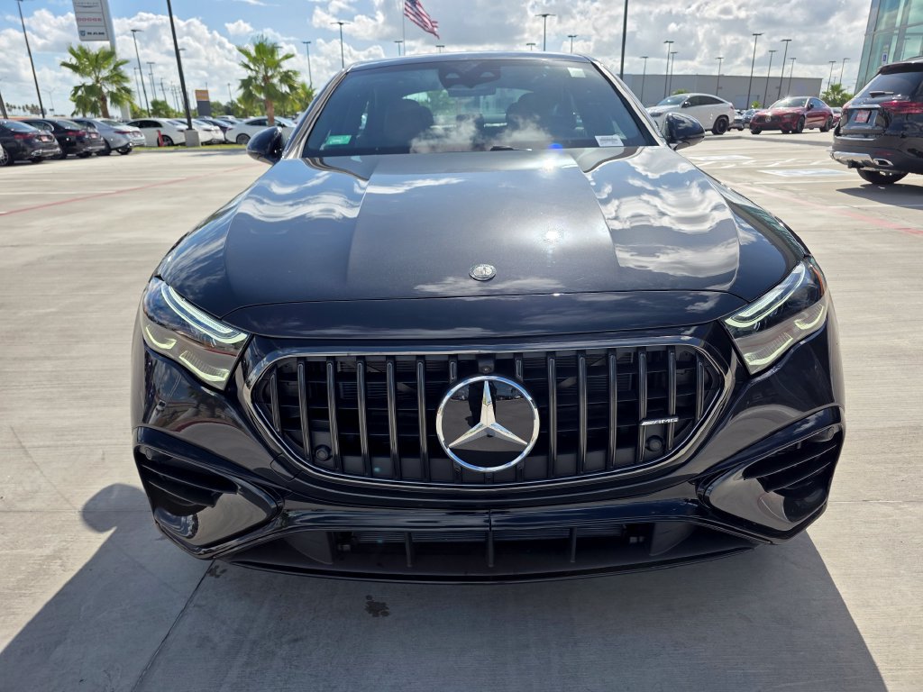 New 2026 Mercedes-Benz E 53 AMG e 4MATIC Sedan image 2