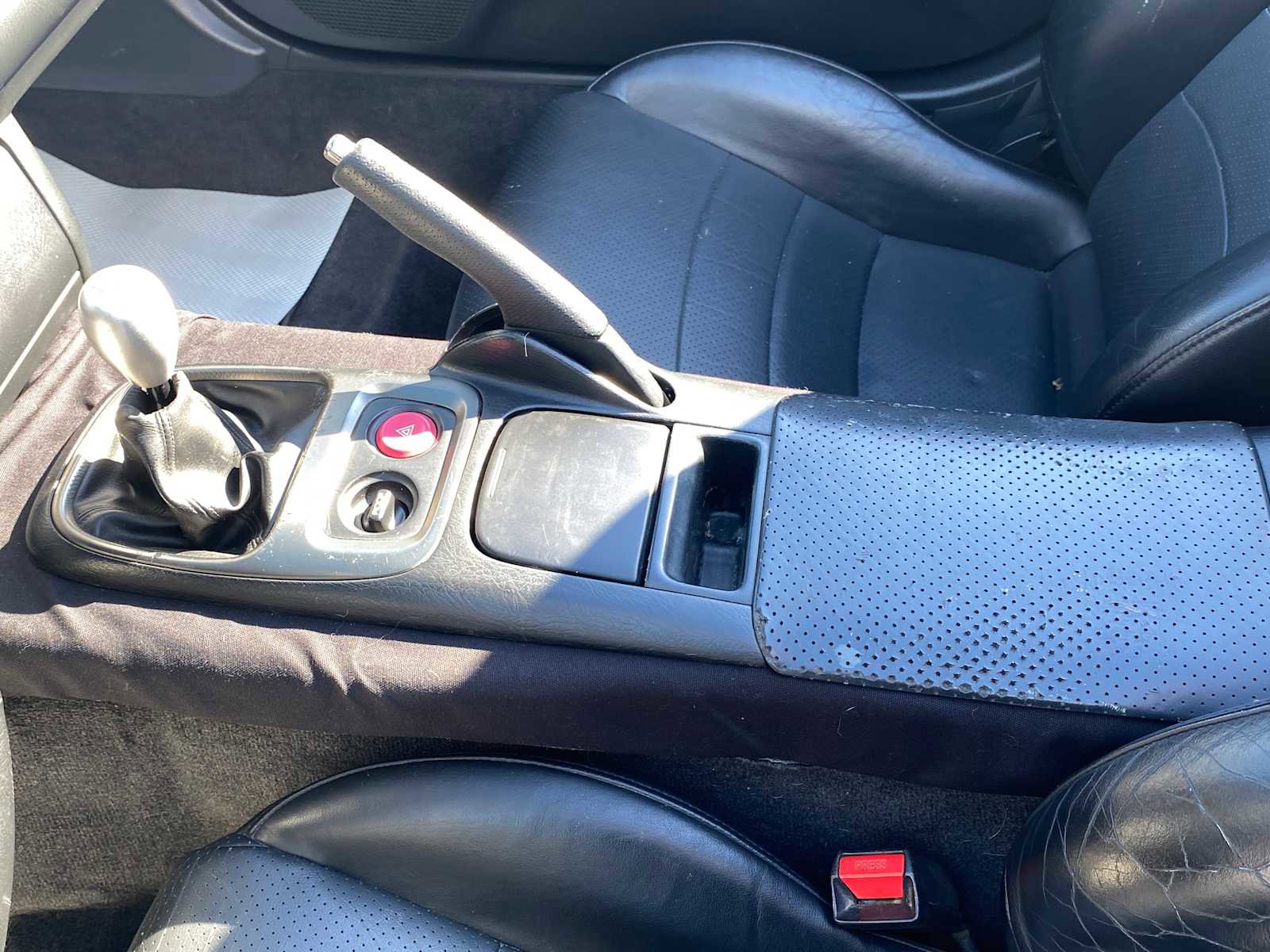 Used 2000 Honda S2000 image 17