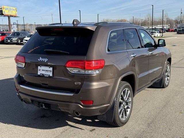 Used 2018 Jeep Grand Cherokee Overland image 36