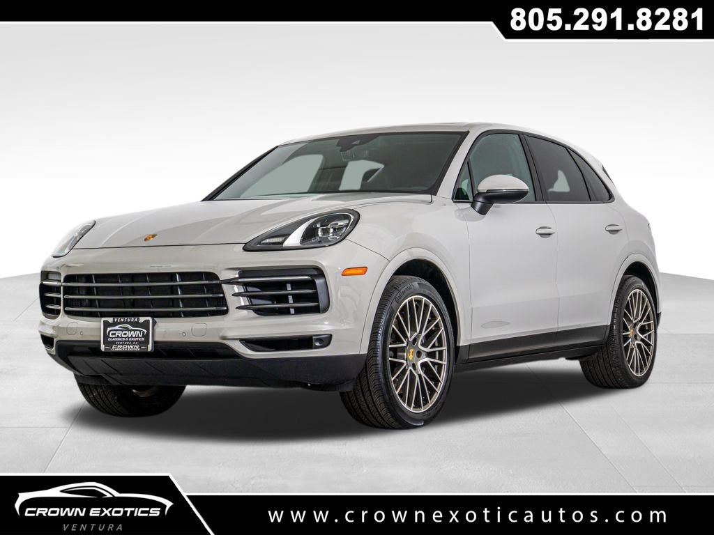 Used 2023 Porsche Cayenne Platinum Edition image 3