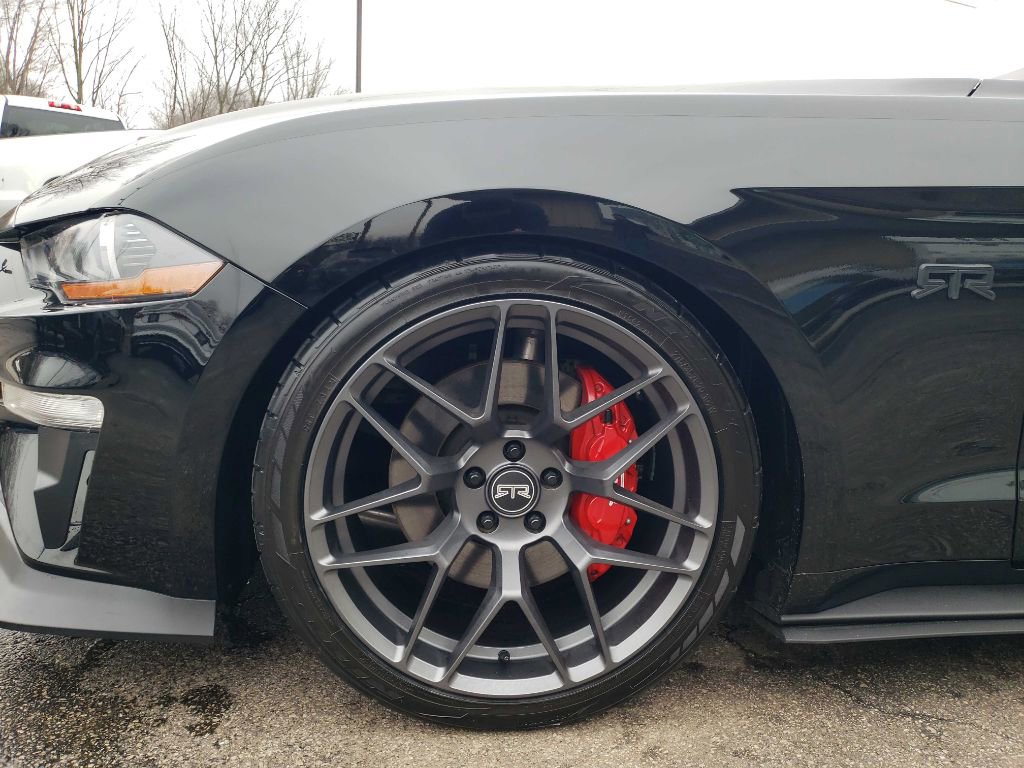 Used 2019 Ford Mustang GT image 36