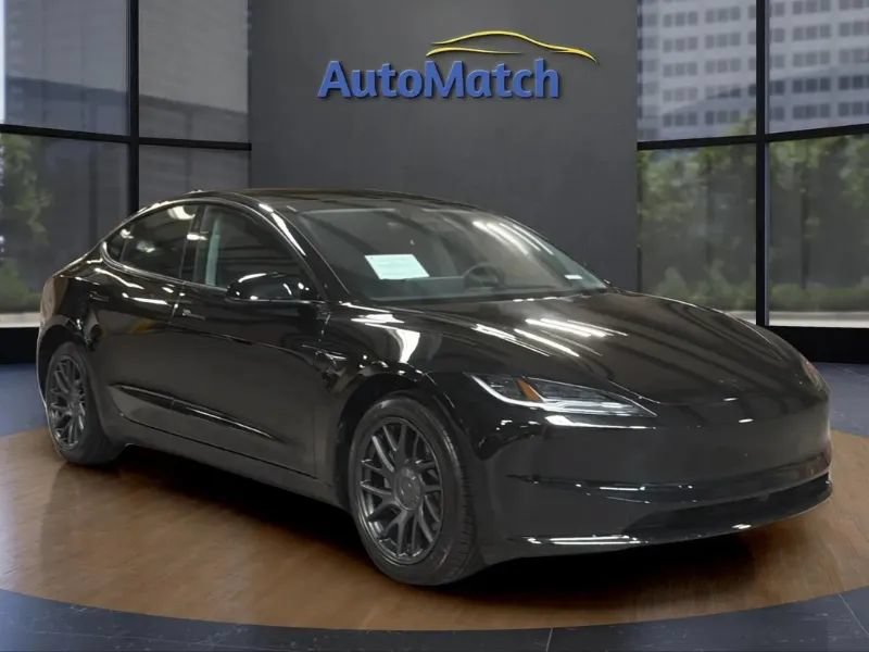 Used 2026 Tesla Model 3 RWD image 1