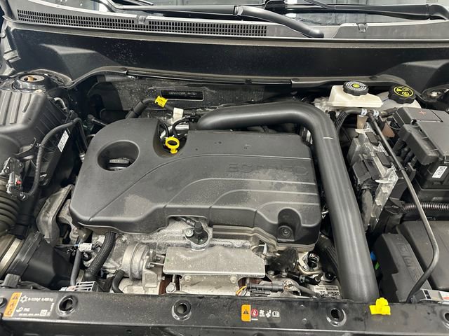 Used 2024 Chevrolet Equinox LT w/ LPO, Floor Liner Package image 16