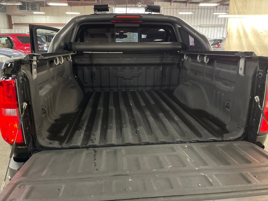 Used 2017 Chevrolet Colorado Z71 w/ Z71 Midnight Edition AWD/4WD image 28