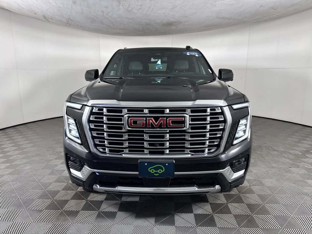 Certified 2025 GMC Yukon Denali AWD/4WD image 2