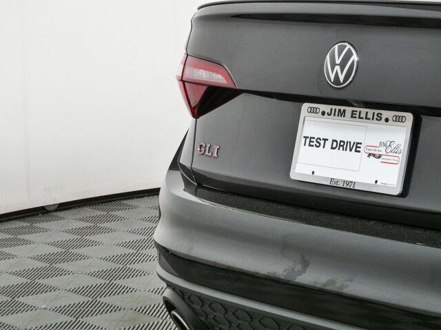 Used 2022 Volkswagen Jetta GLI Autobahn FWD image 10