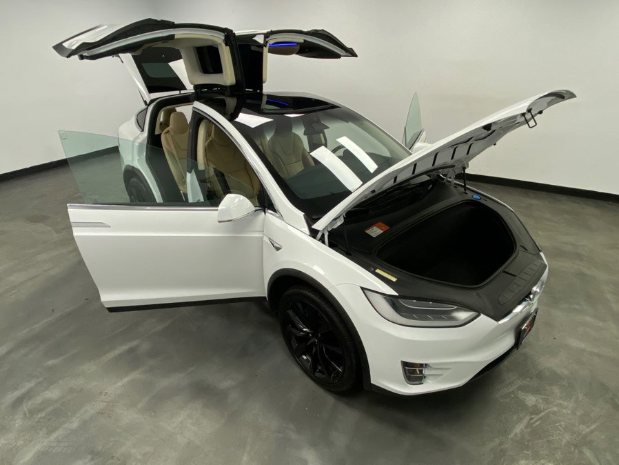 Used 2017 Tesla Model X 90D image 49