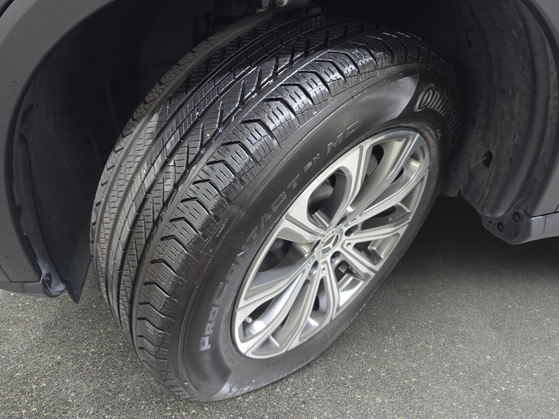 Used 2024 Mercedes-Benz GLC 300 4MATIC image 31