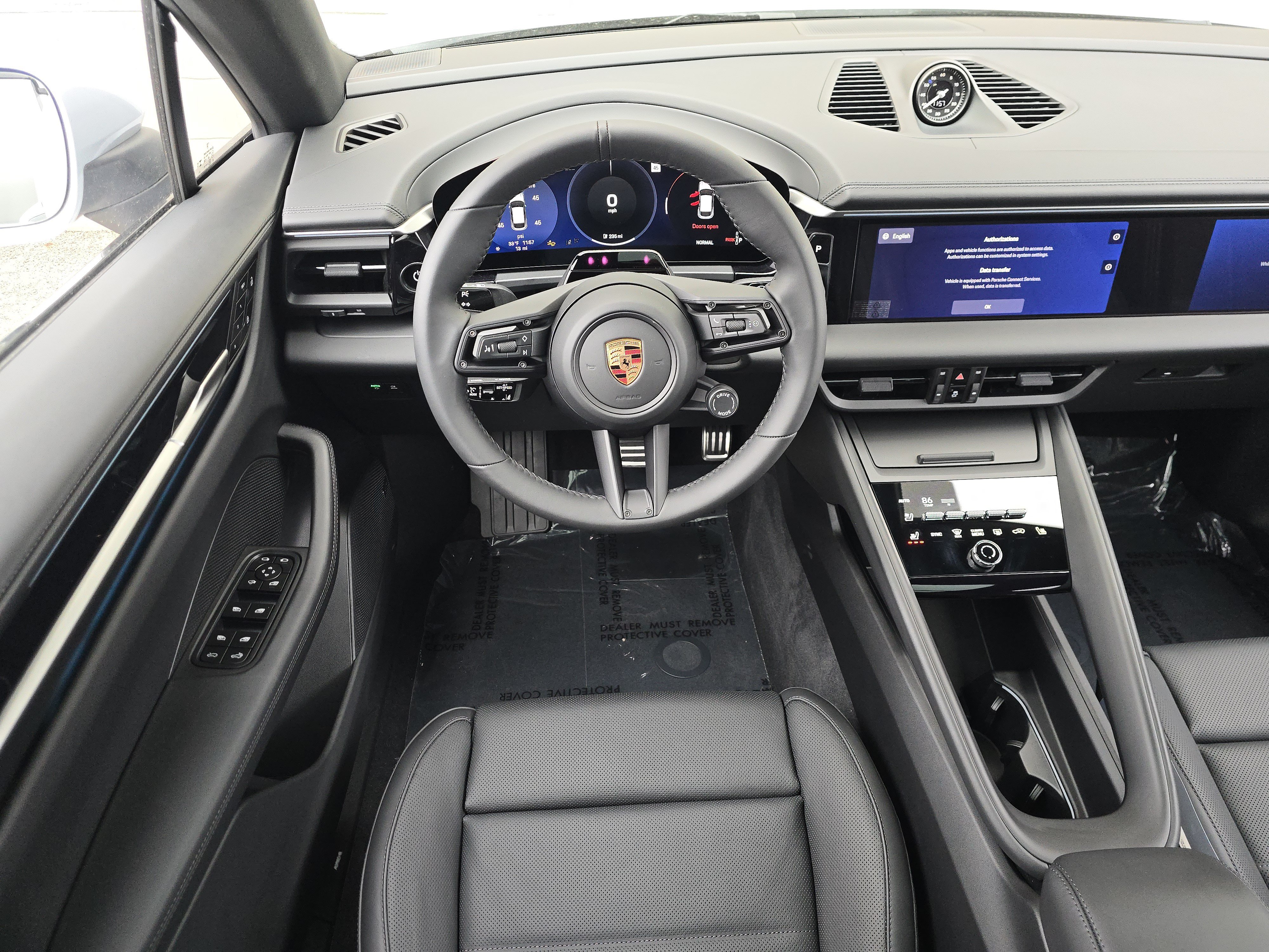 New 2026 Porsche Macan 4 Electric AWD/4WD image 17