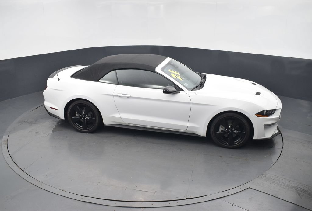 Used 2021 Ford Mustang Convertible w/ Equipment Group 101A RWD image 37