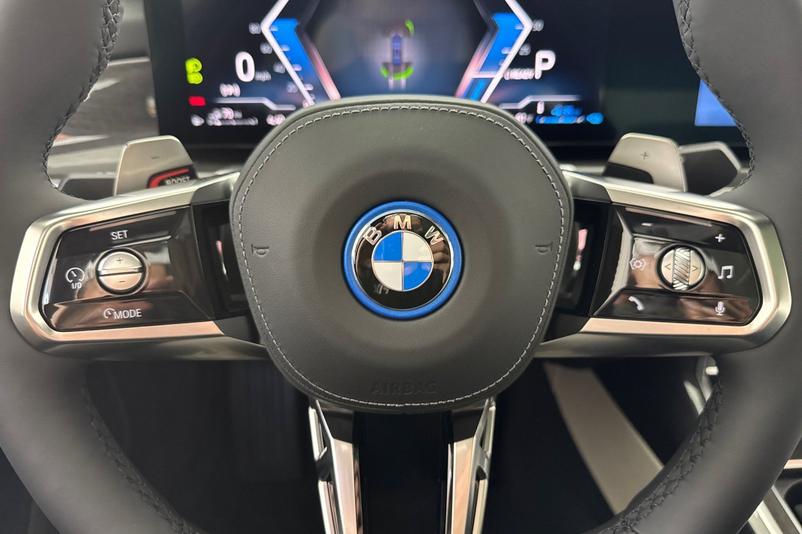 New 2026 BMW 750e xDrive w/ Premium Package AWD/4WD image 11