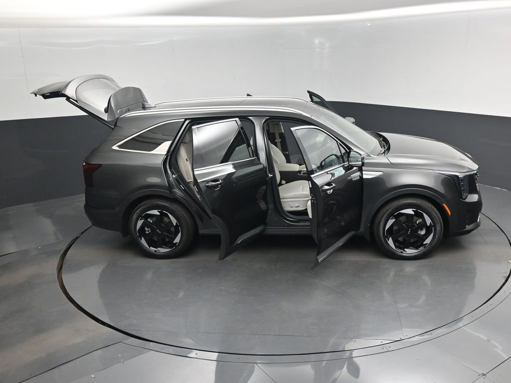Certified 2026 Kia Sorento EX w/ EX Premium Package AWD/4WD image 18