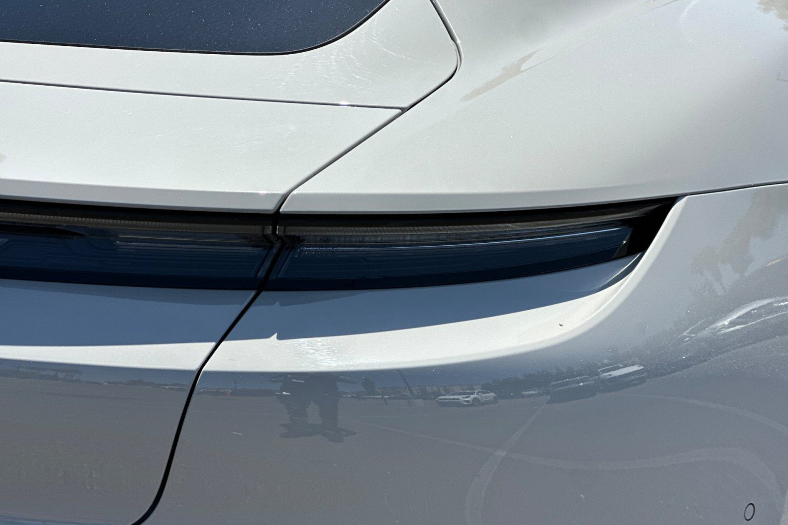 Certified 2023 Porsche Taycan 4S AWD/4WD image 27