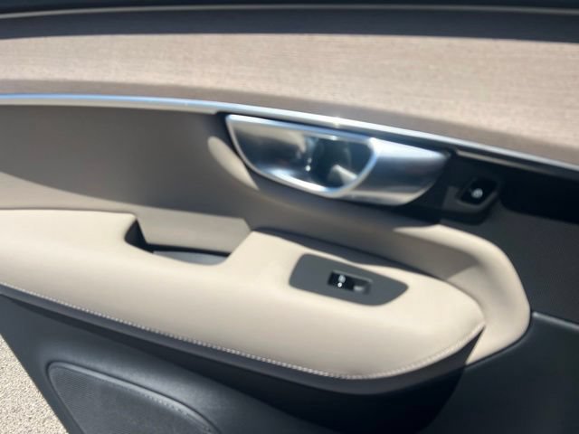 New 2026 Volvo XC90 B6 Plus w/ Protection Package AWD/4WD image 27
