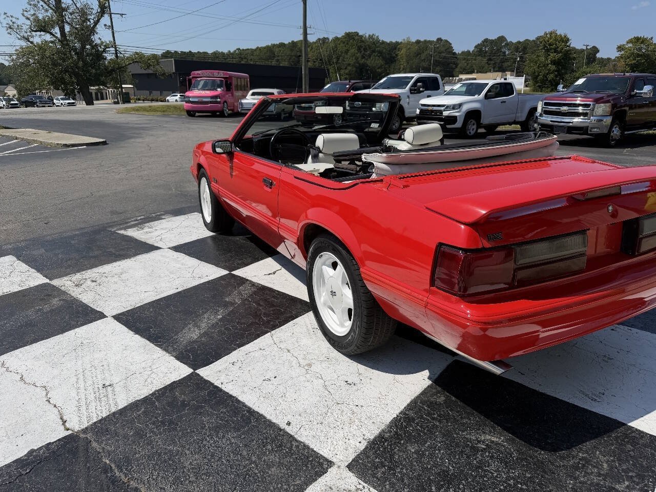 Used 1992 Ford Mustang LX RWD image 7