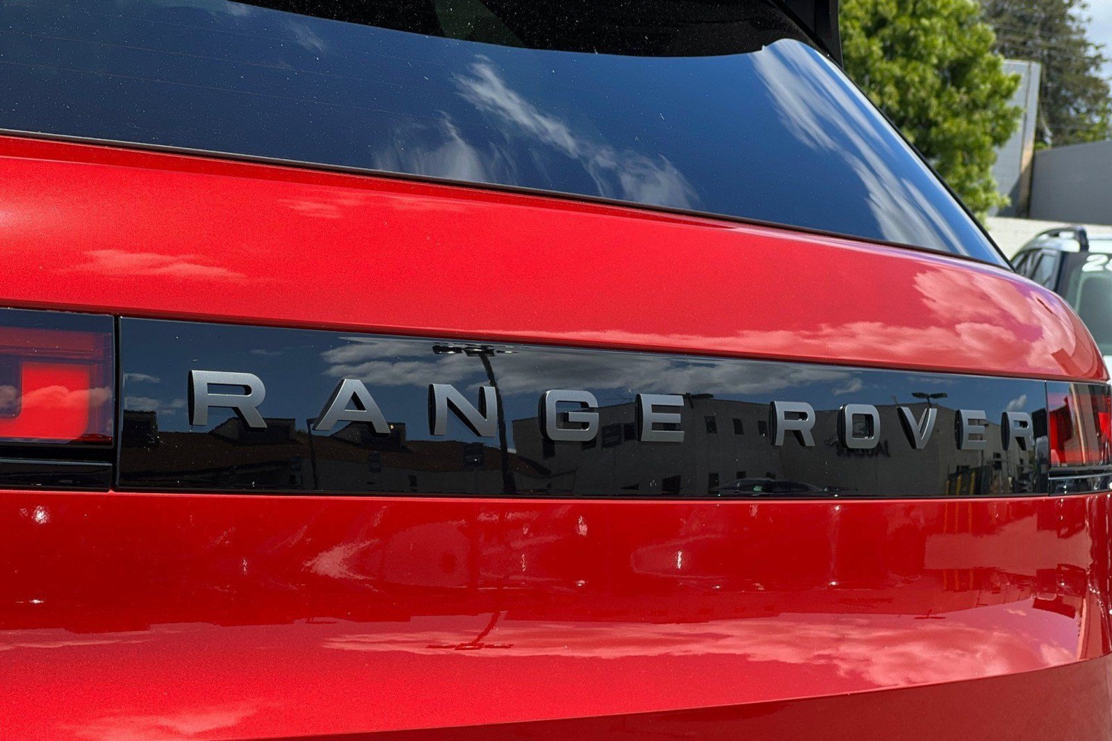 New 2026 Land Rover Range Rover Sport Dynamic SE AWD/4WD image 26
