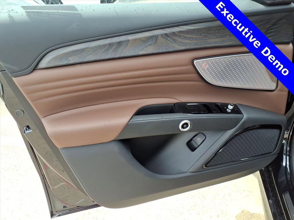 New 2025 Maserati Grecale GT image 17