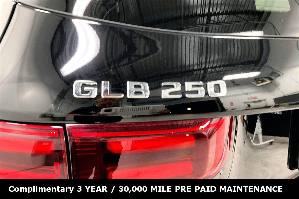 Used 2025 Mercedes-Benz GLB 250 image 9