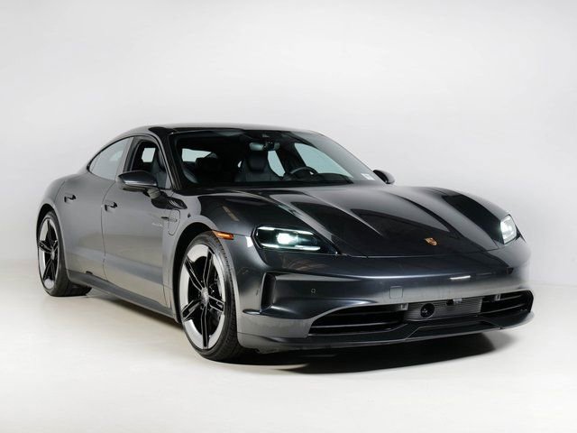 New 2025 Porsche Taycan image 7