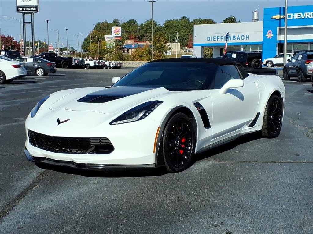 Used 2015 Chevrolet Corvette Z06 w/ 3LZ Preferred Equipment Group image 1