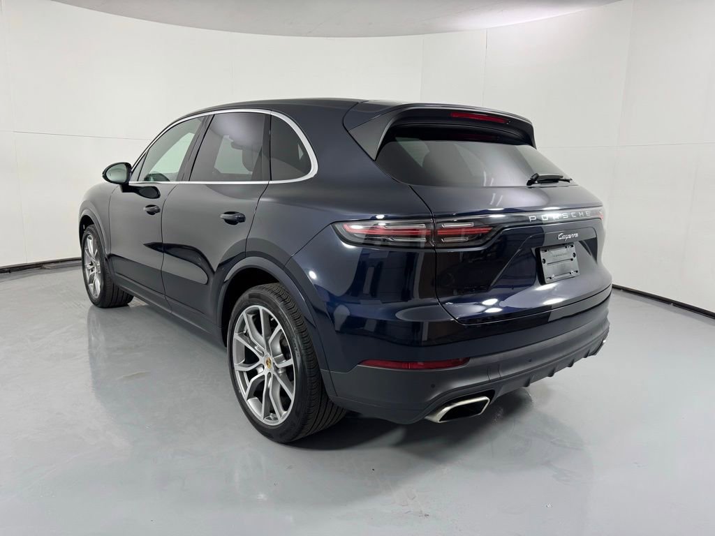 Used 2022 Porsche Cayenne AWD/4WD image 8