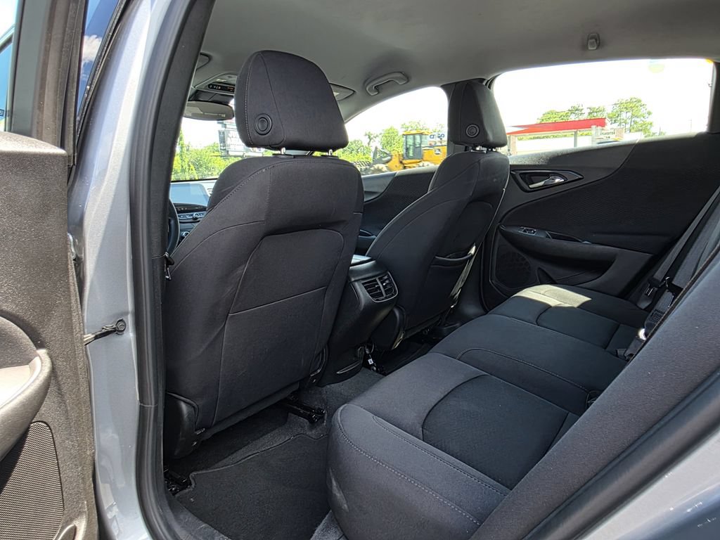 Used 2024 Chevrolet Malibu LT FWD image 12