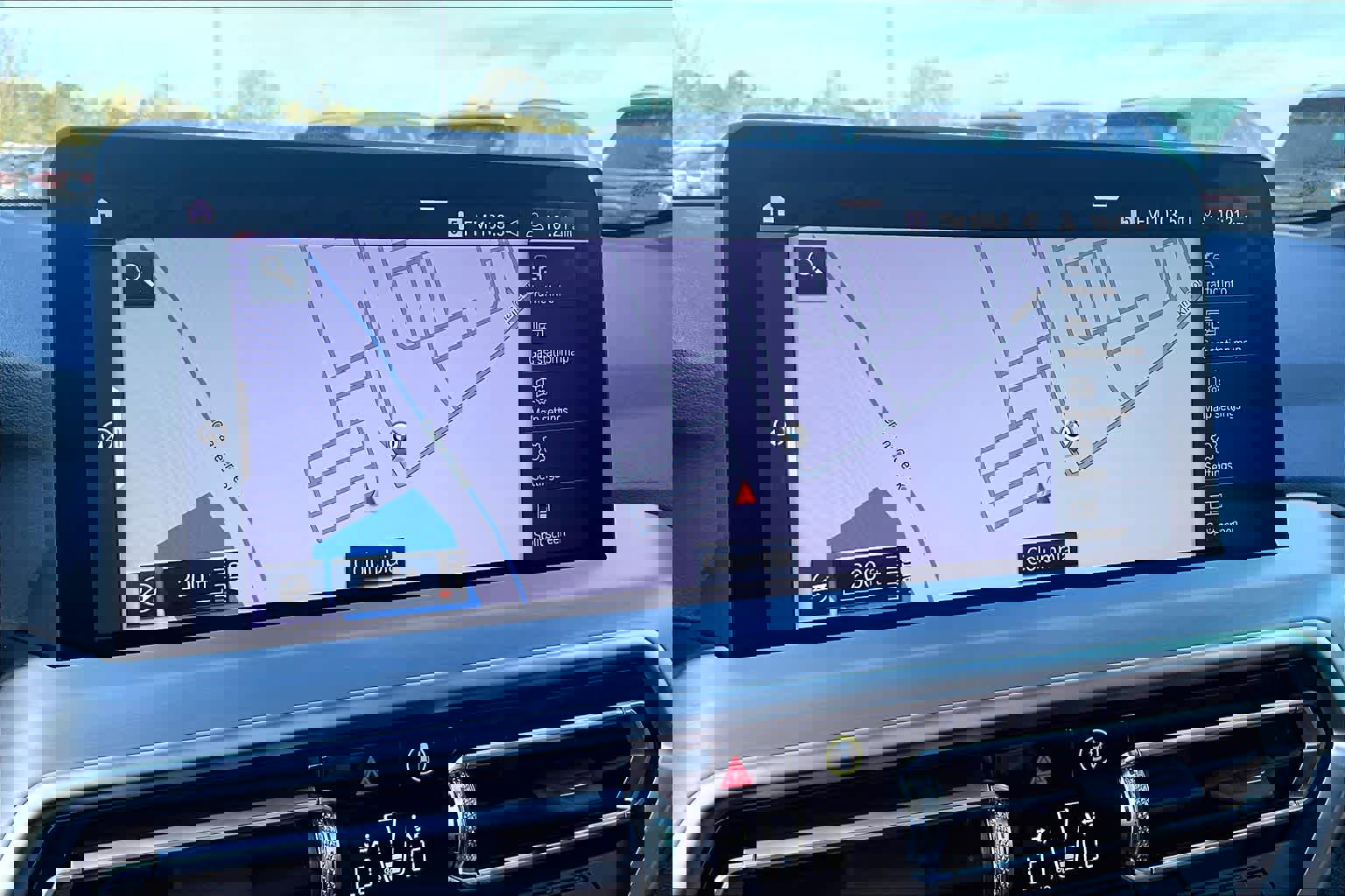 Certified 2024 BMW X3 sDrive30i w/ Premium Package image 36