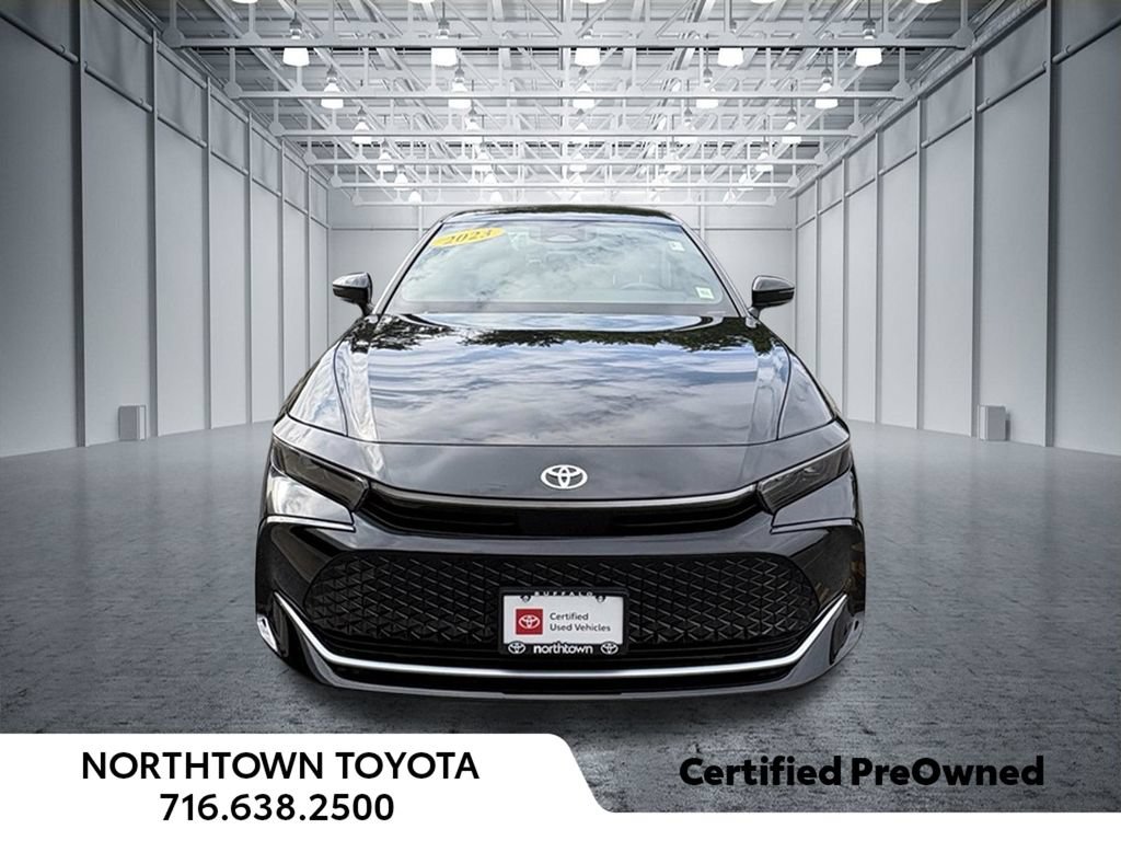 Used 2023 Toyota Crown AWD/4WD image 4
